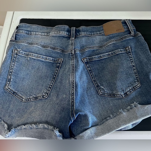 aeropostale “mom short” shorts - Picture 2 of 4